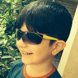 Meet your Posher, Noora